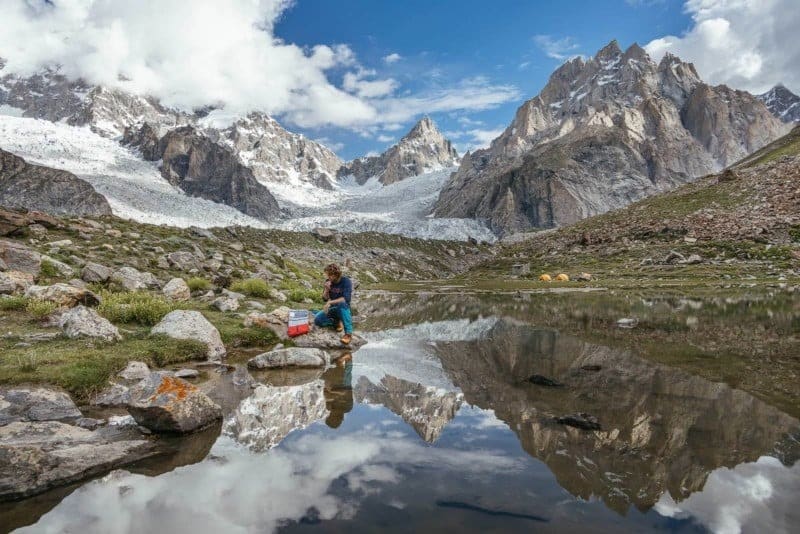 Canon RF 24 240 là một ống kính đa năng