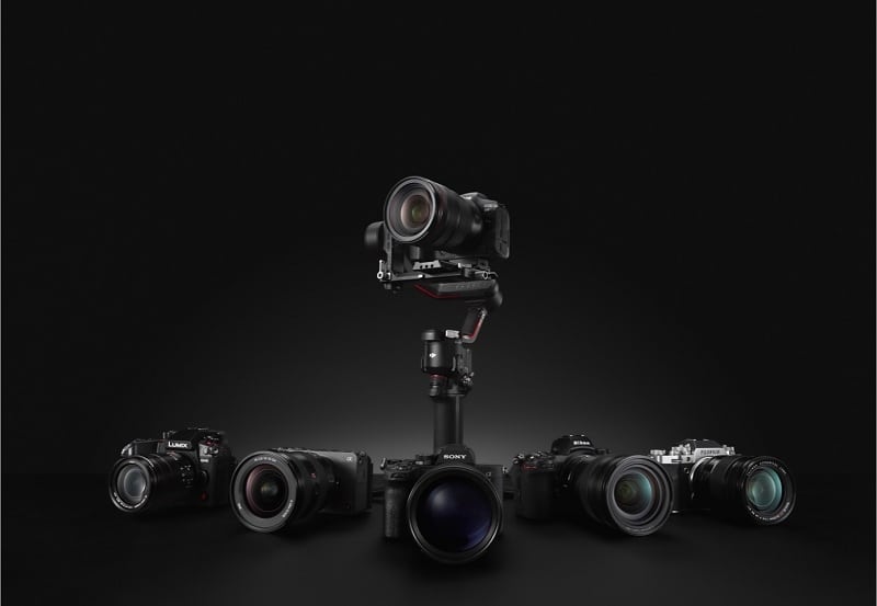 Bất kỳ thiết bị máy ảnh nào cũng dễ dàng được lắp đặt trên RS 3