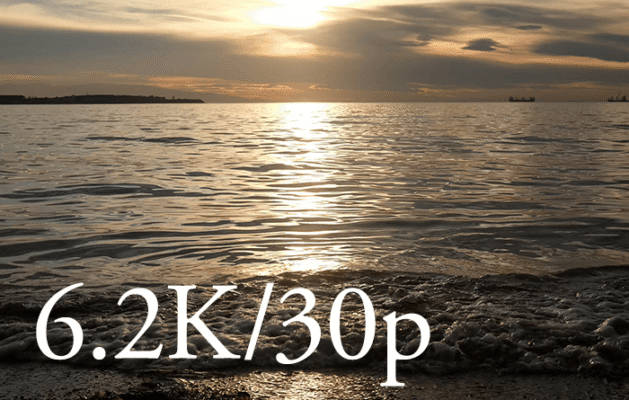 Sự kết hợp giữa cảm biến và bộ xử lý cho phép Fuji X100VI quay video nội bộ lên đến 6.2K ở 30p với màu 10-bit