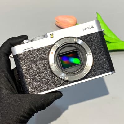 Fujifilm X-E4 cũ