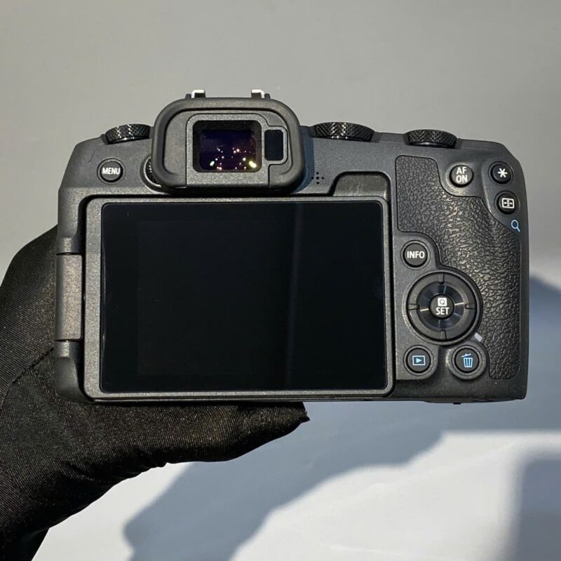 Cho phép người dùng sử dụng dưới nhiều điều kiện ánh sáng