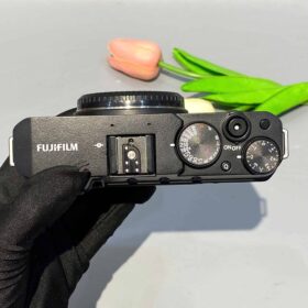 Fujifilm X-E4 cũ