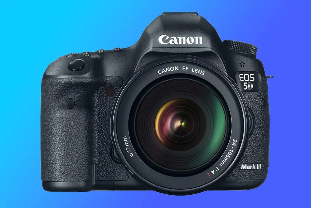 Canon 5D3 cũ với vỏ ngoài từ hợp kim magie chắc chắn mang lại độ bền cao