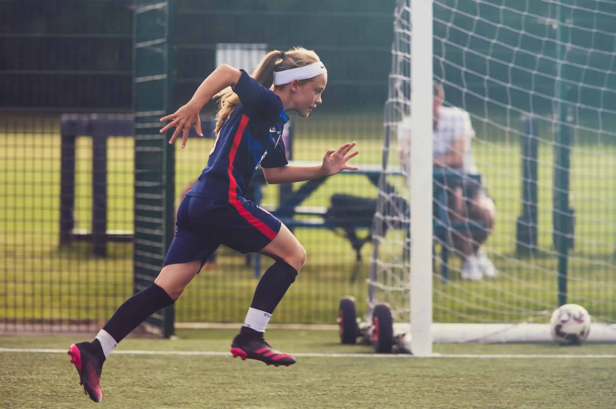 Hệ thống chống rung 8 điểm dừng mang lại sự ổn định vượt trội, giúp chụp ảnh và quay video cầm tay mượt mà