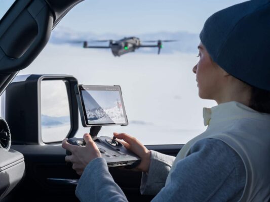 So Sánh DJI Mavic 4 Pro Vs Mavic 3 Pro