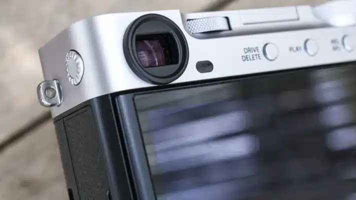 So Sánh Fujifilm X-E5 vs Fujifilm X100VI