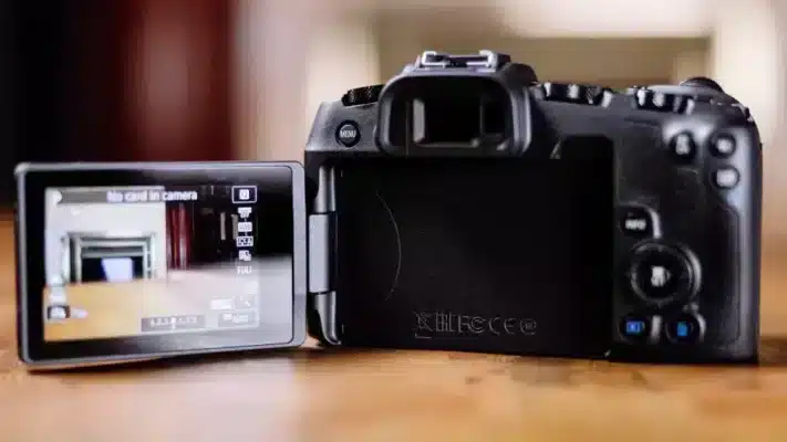 Đánh Giá Canon RP