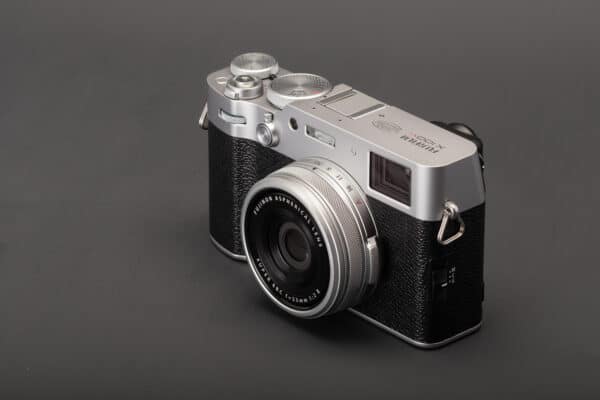 Đánh Giá Fujifilm X100VI
