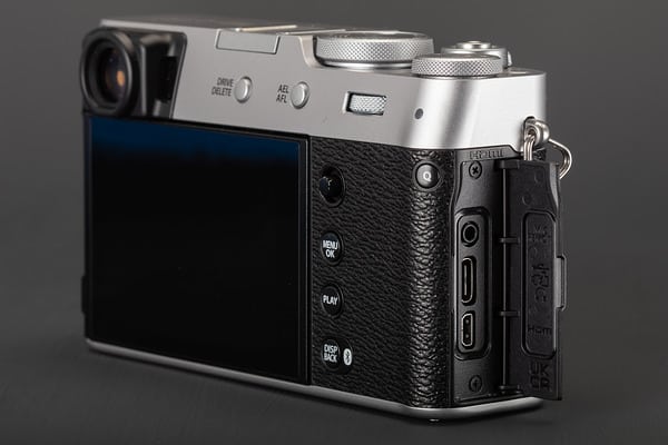 Đánh Giá Fujifilm X100VI