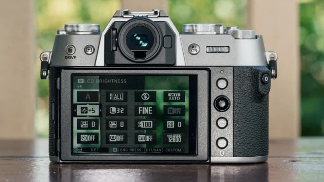 Menu đầy đủ của Fujifilm X-T50 gồm hơn 10 trang, chia thành 7 mục