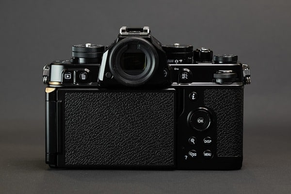 Review Nikon Zf