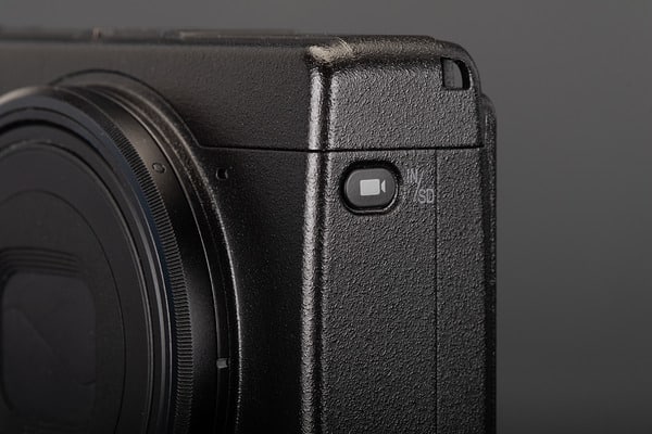 Review Ricoh GR IV 
