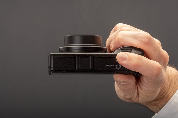 Review Ricoh GR IV 