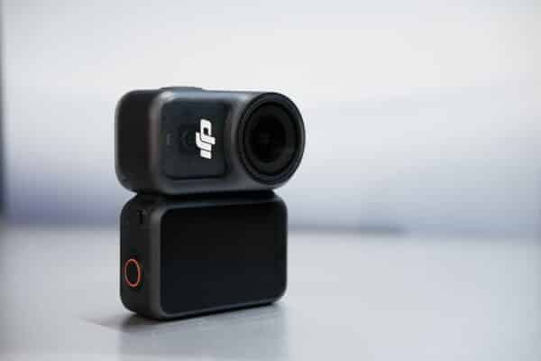 ra mắt DJI Osmo Nano