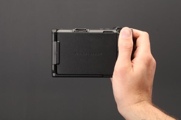 Review Nikon ZR