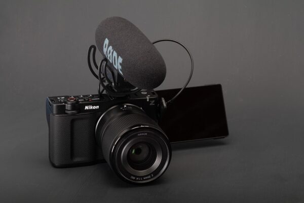 Review Nikon ZR