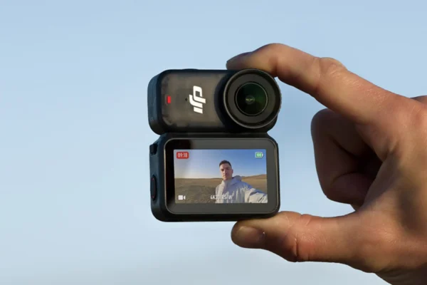 Top 10 Action Camera Tốt Nhất 2025