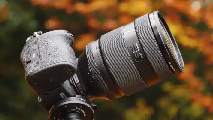 Top 10 ống kính Sony tốt nhất 2025 cho máy ảnh không gương lật Sony
