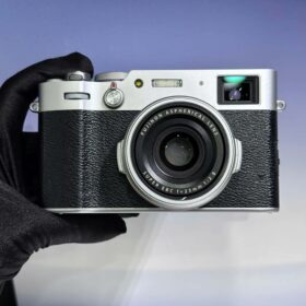 Fujifilm X100V cũ (0135)