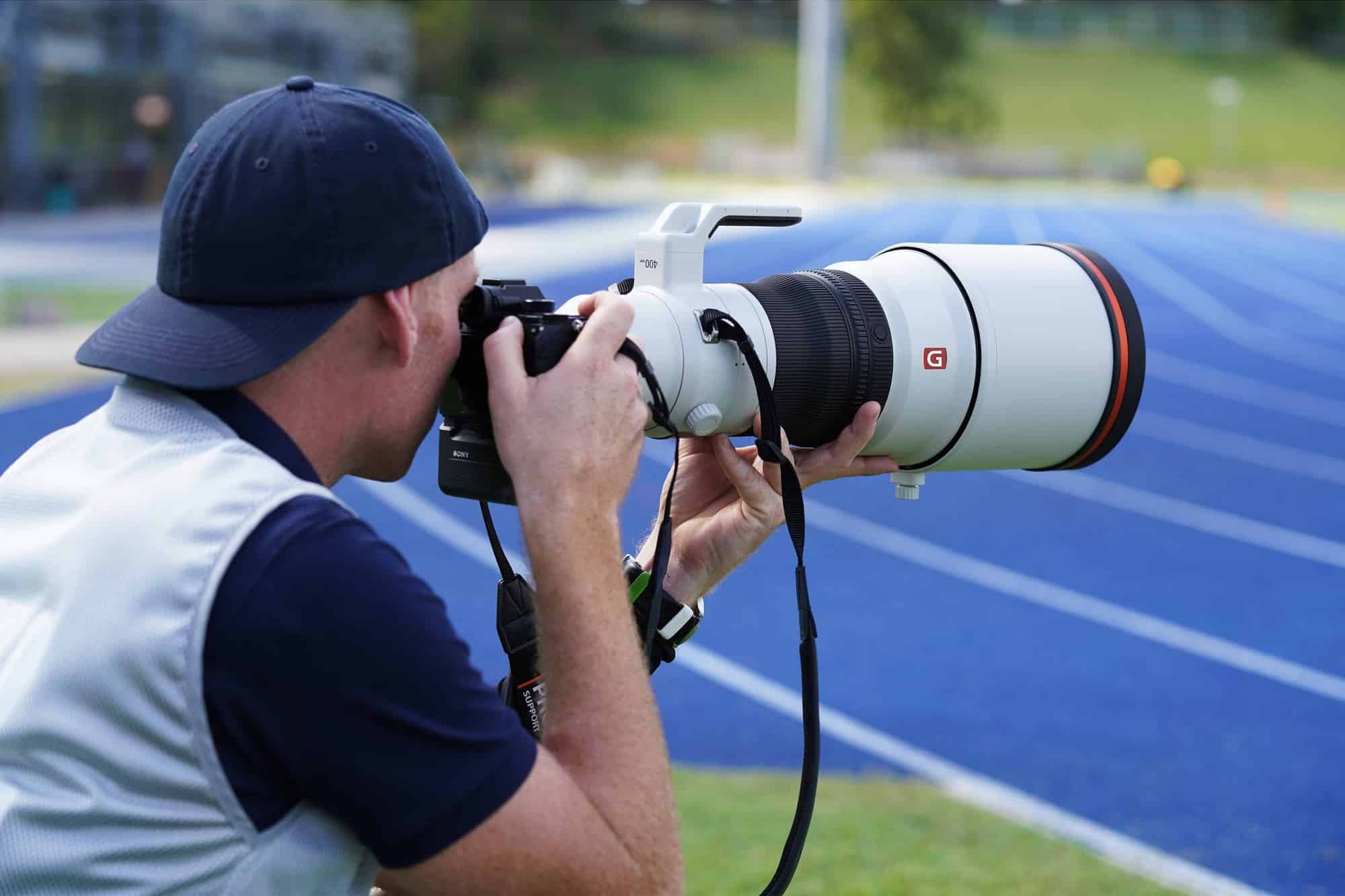 Sony FE 400mm f/2.8 GM OSS được chế tạo để đáp ứng môi trường làm việc khắc nghiệt của nhiếp ảnh chuyên nghiệp