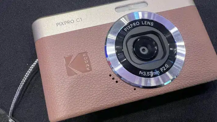 Kodak PIXPRO C1 được trang bị cảm biến 1/3” BSI CMOS với độ phân giải 13 megapixel