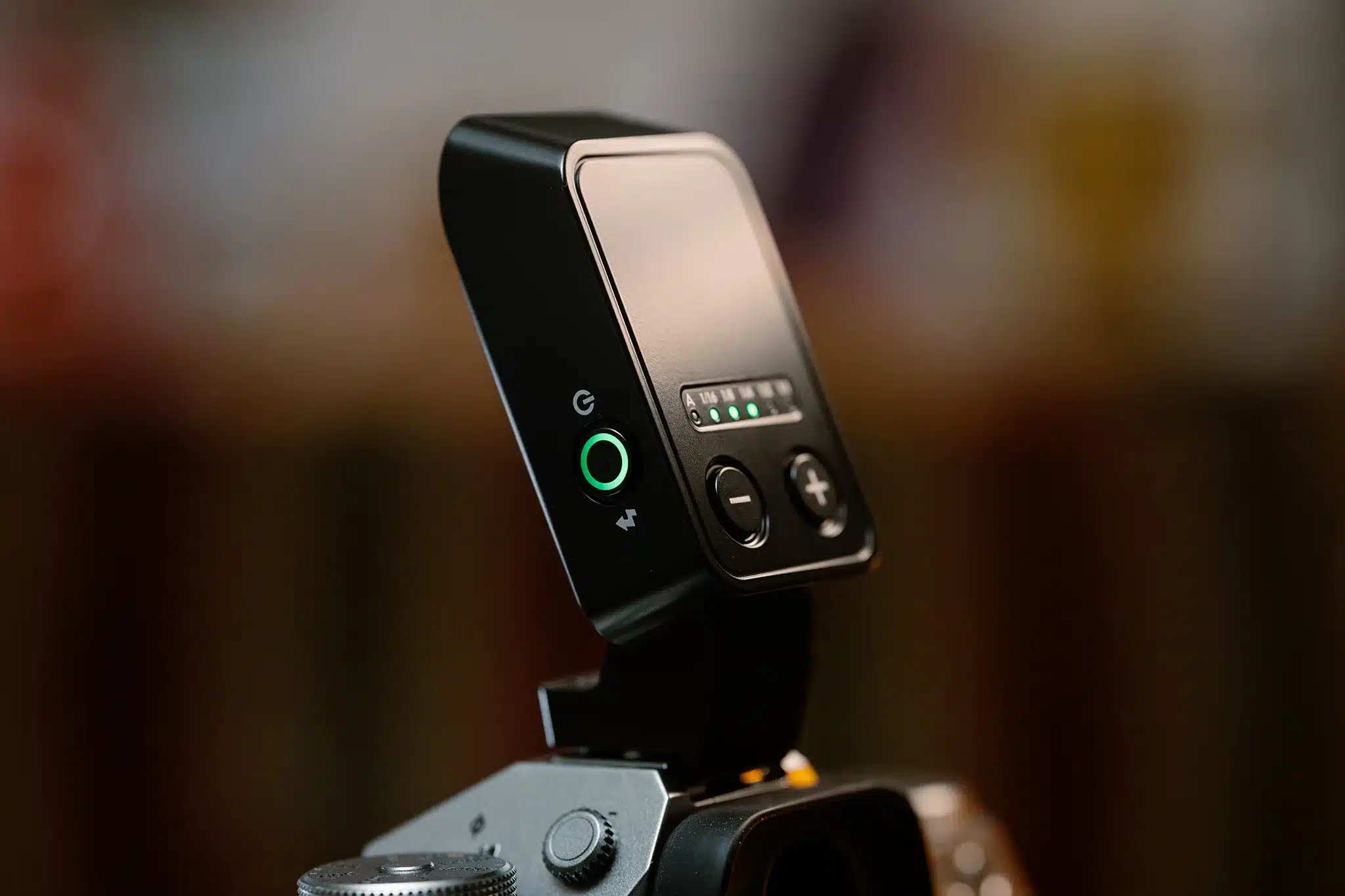 Đèn có thời gian hồi khoảng 2 giây ở công suất tối đa