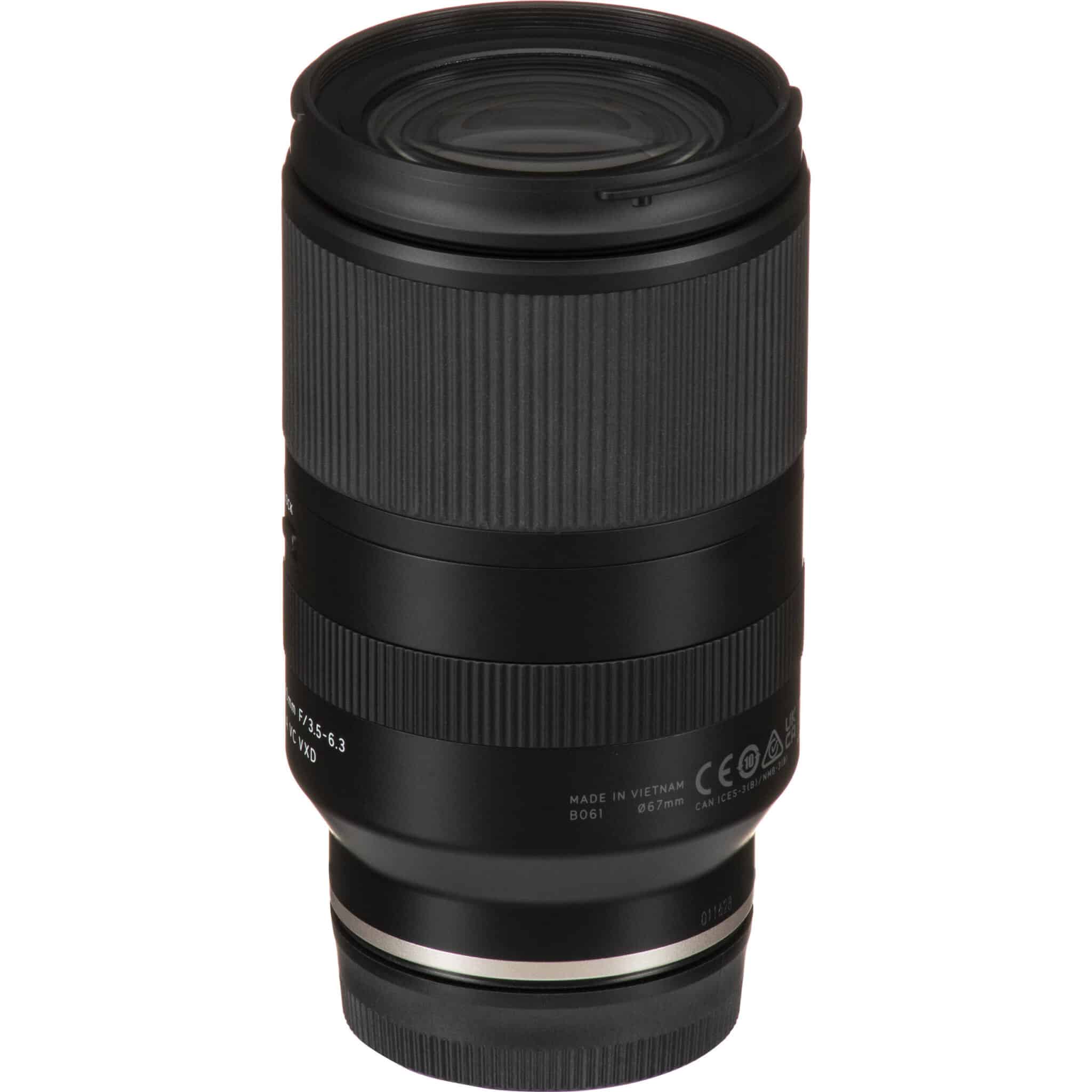 Tamron 18-300mm f/3.5-6.3 Di III-A VC VXD