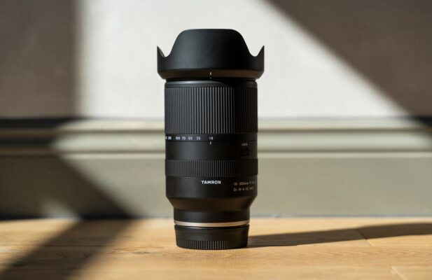 Tamron 18-300mm f/3.5-6.3 Di III-A VC VXD
