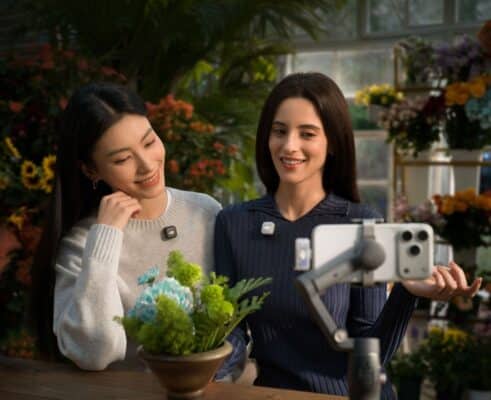 DJI Mic Mini 2 hỗ trợ kết nối đa dạng với nhiều thiết bị, bao gồm camera qua cáp 3.5mm, điện thoại thông minh, máy tính và máy tính bảng