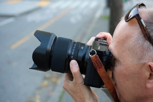 Lời khuyên mua lens chân dung Fujifilm 2026 