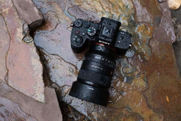 Firmware mới cho Sony A7 V