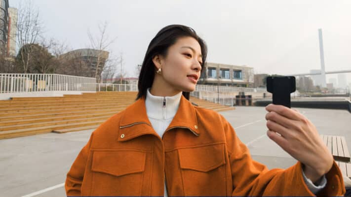 Ra mắt Insta360 Luna Ultra