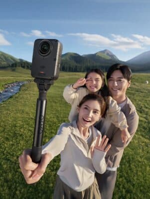 Một trong những điểm đáng chú ý nhất trong đoạn footage của DJI Osmo 360 II là khả năng thay đổi góc nhìn linh hoạt.