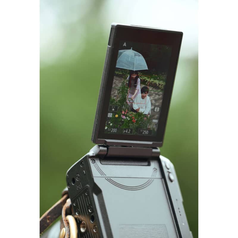 Ra mắt Nikon Z5 IIC được trang bị hệ thống chống rung Sensor-Shift VR 5 trục ngay trên cảm biến.