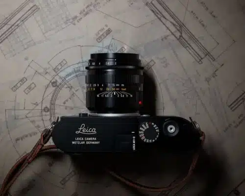 Leica Summicron-M 66 f/2 với thiết kế cổ điển nhưng vẫn phù hợp hệ thống hiện đại