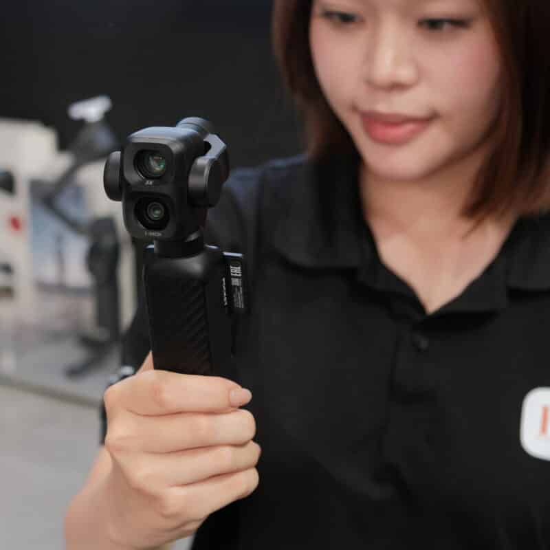 Firmware DJI Osmo Pocket 4P bổ sung Camera Cloud Service, cho phép file từ camera được tải lên các dịch vụ lưu trữ đám mây hoặc NAS tương thích.