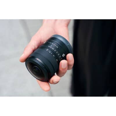 Sony FE 8-14mm f/3.5 Fisheye G có khả năng thay đổi cách thể hiện fisheye trong cùng một ống kính.