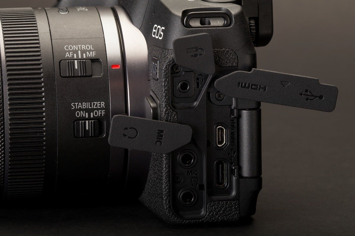 Công tắc STABILIZER trên ống kính RF gắn Canon R8 – R8 không có chống rung thân nên cần lens có IS