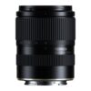 Tamron 16-50mm F2.8 A For Sony E ảnh sản phẩm góc nghiêng nhìn rõ vòng zoom và vòng lấy nét