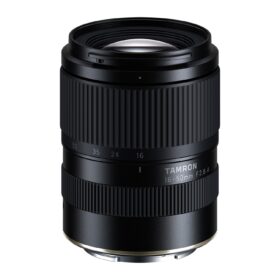 Tamron 16-50mm F2.8 A For Sony E ảnh sản phẩm chính diện nền trắng